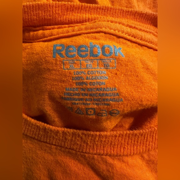 Reebok Philadelphia Flyers T-Shirt - Picture 3 of 4